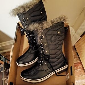 Womens boots